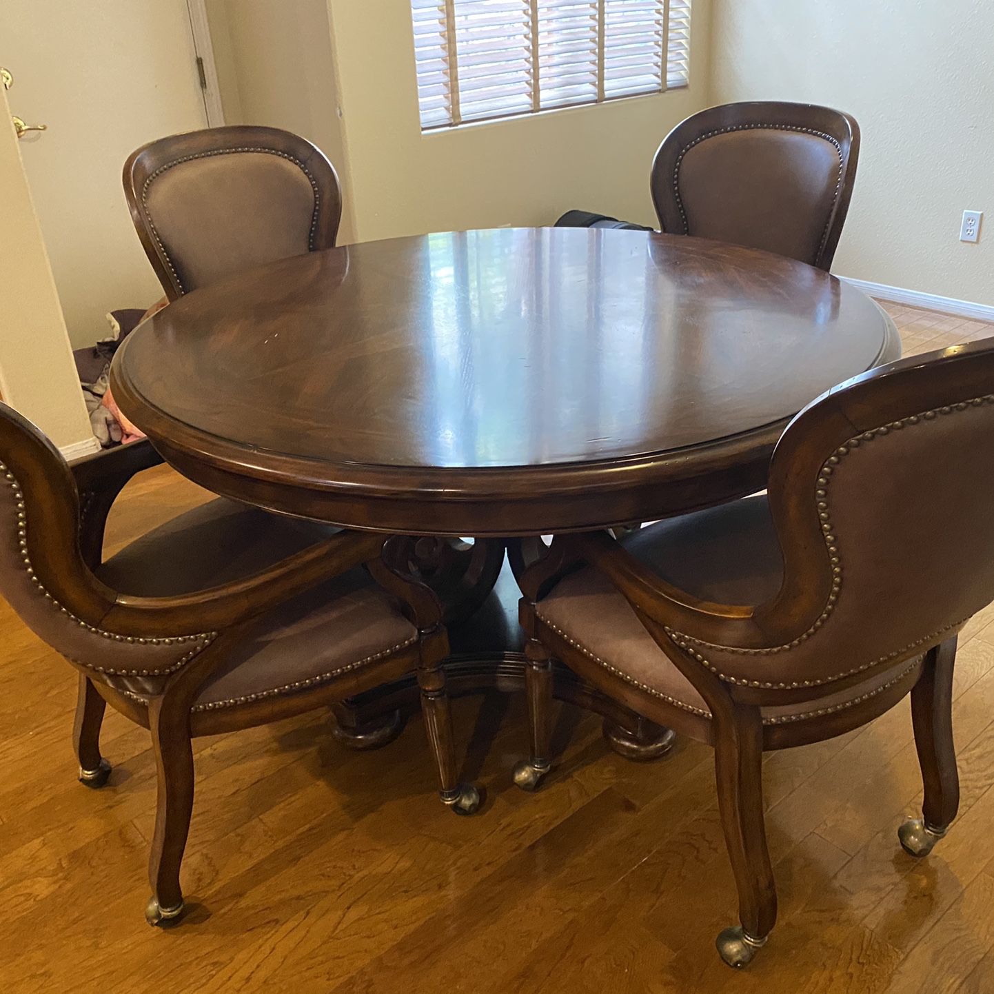 Designer Dining Table Solid Wood (oak And Walnut) Solid Wood Chairs With Real Leather 