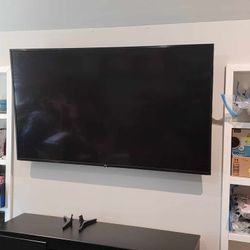  LG ThinQ TV