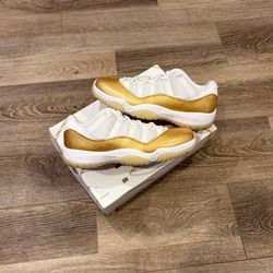 Jordan 11 Retro Low “Mother’s Day” Sizes 6w - 12w IN HAND BRAND NEW