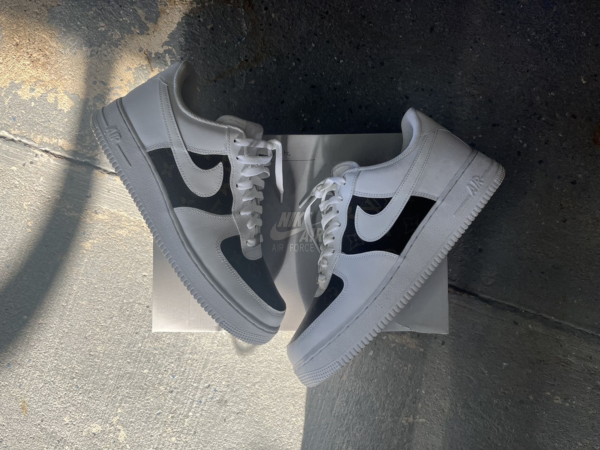 NIKE AF1 LV CUSTOM for Sale in Baytown, TX - OfferUp