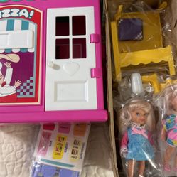 New Rare Forever Girl Friends Movie Theater Playset 1997 Meritus RARE!