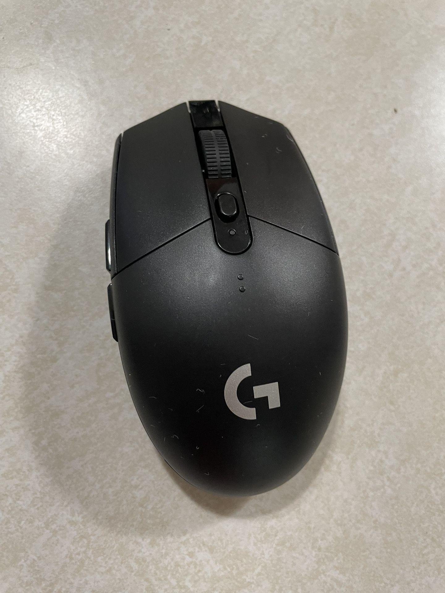 Logitech G305 Lightspeed Wireless Gaming Mouse