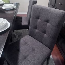 Dining chairs 