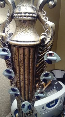 Bonito collar de fantasy