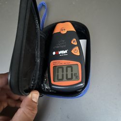 Moisture Meter 