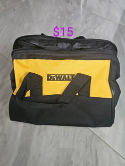 mochila  dewalt 