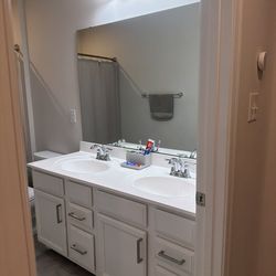 Double sink vanity