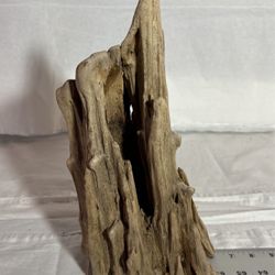 Organic driftwood hop