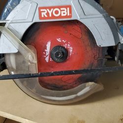 Ryobi Saw
