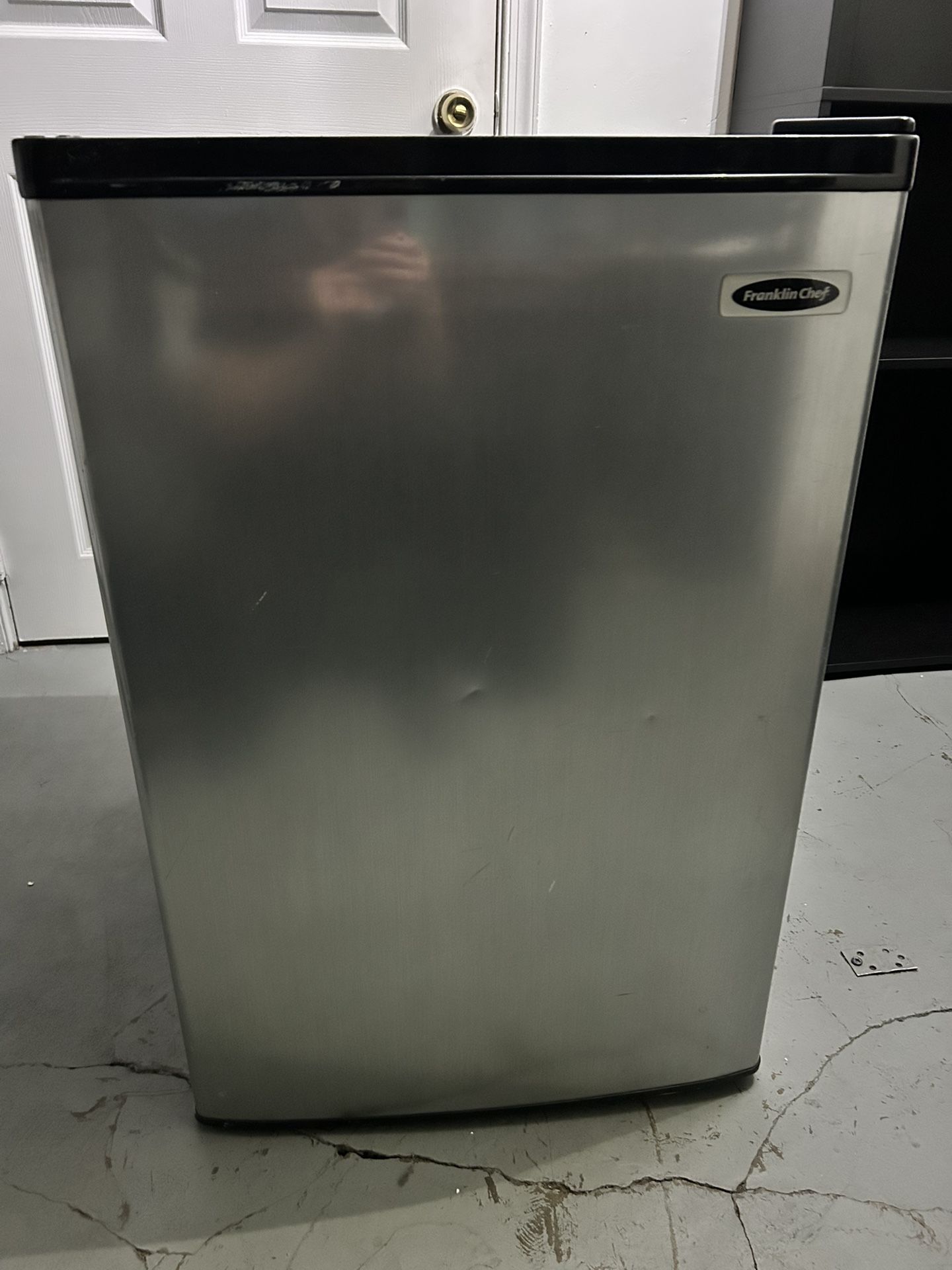 Magic Chef Mini Fridge With Freezer 