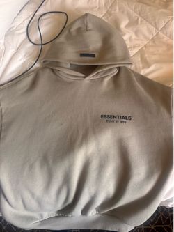 Essentials hoodie medium