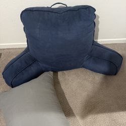 Pillows/ Pregnancy Pillows 