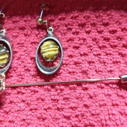 Tiger's Eye Earrings And Pendent 