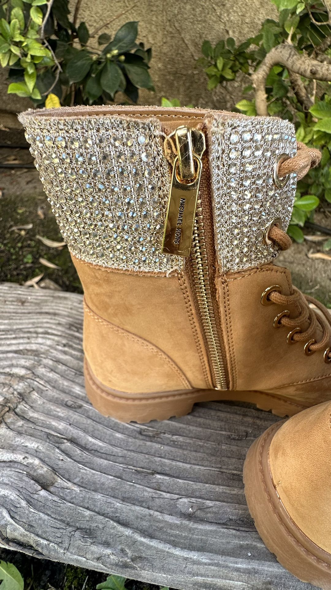 Michael Kors womens combat boots, sz grunge metallic lace up