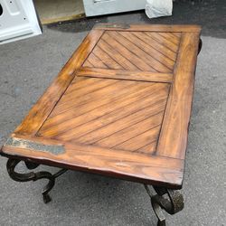 Vintage Entry Coffee Table And Side Table. 