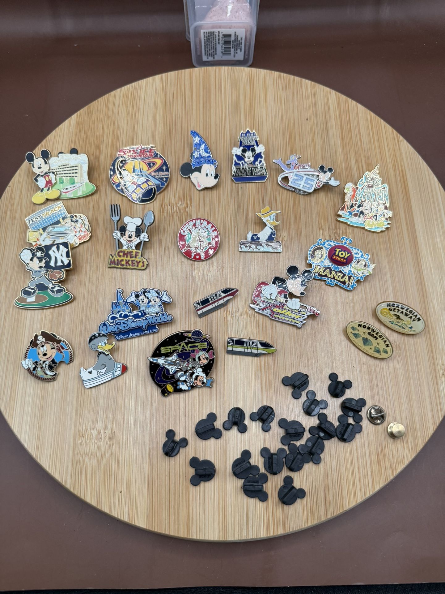 Vintage Y2K Disney Trading Pins & Lineyard Lot of 19 & 2 Norwegian Cruise Pins
