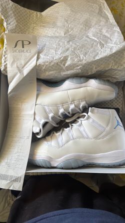 Jordan 11s size 12