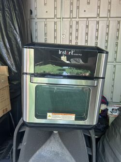 Insta Pot Air fryer