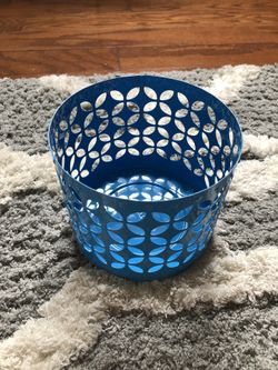 Partylite 3 wick candle holder new