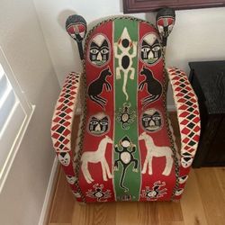 Beau Chokwe ceremonial chair 