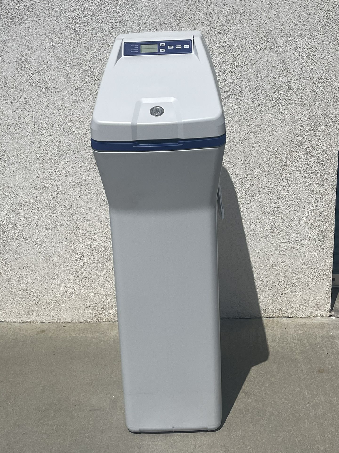 Brand new house water Softener And filter in one Worth $799