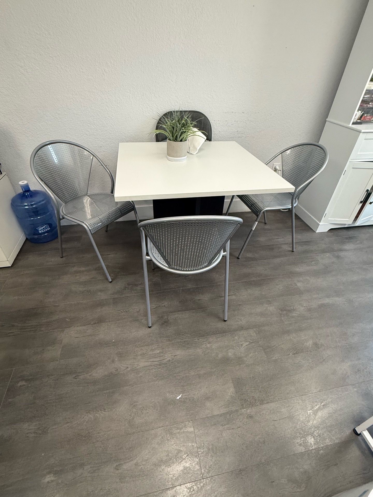 Office lunch table 3 chairs