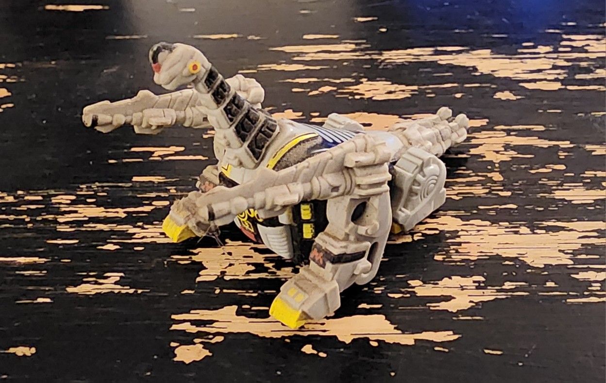 Power Rangers Mini Titanus Zord Figure
