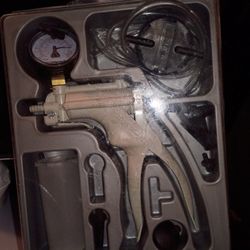 Automotive Vacuum Test and Bleed Kit