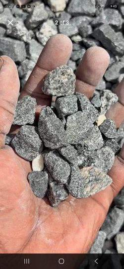 Black sparkle rock