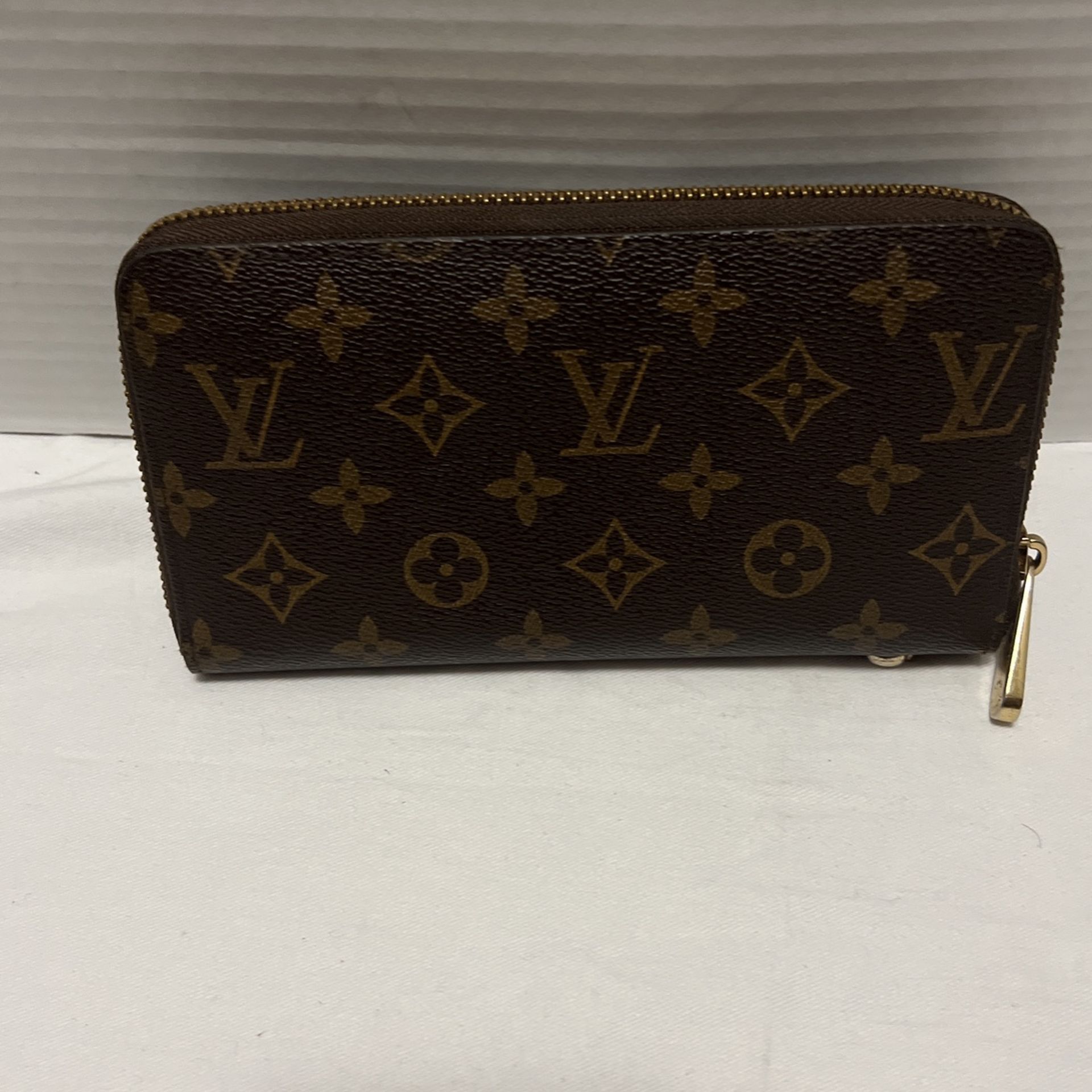 Wallet With Phone Holder