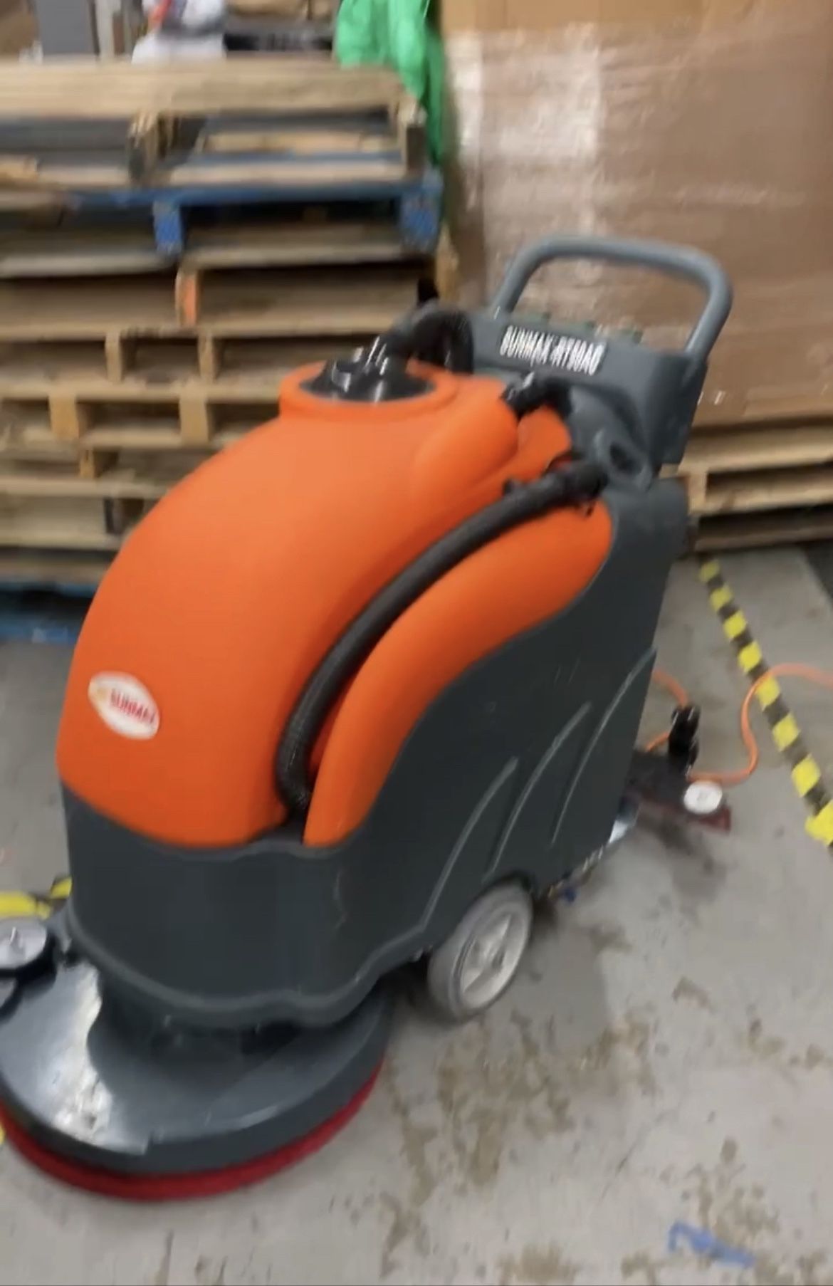 Floor scrubbers / Electric