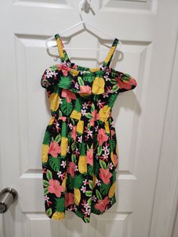 Gymboree brand size 8 dress. Excellent condition