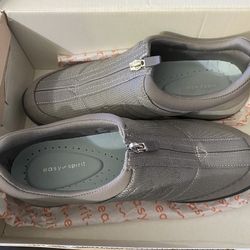 Easy Spirit Grey Size 9.5M Zip Up Shoez