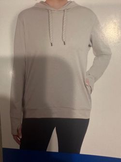 Kirkland Signature  Ladies lightweight Pullover