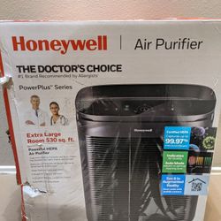Honeywell 530 Sq. Ft Air Purifier