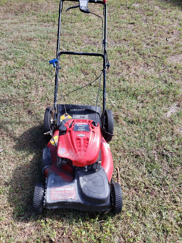 Troy-Bilt self propelled lawn mower