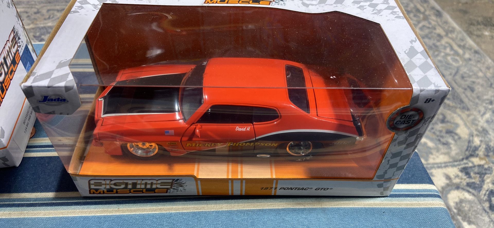 1970 Ford Mustang Boss 429 Candy Red with White Stripes "Super Boss" "Bigtime Muscle" Series 1/24 Diecast