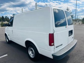 2000 GMC Safari Cargo