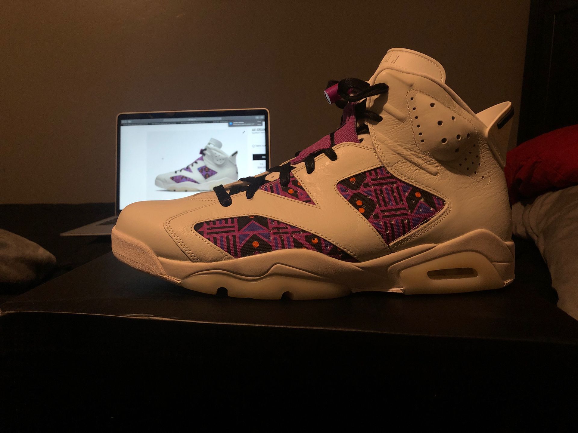 Ds Jordan 6 Q54 - size 14 men’s