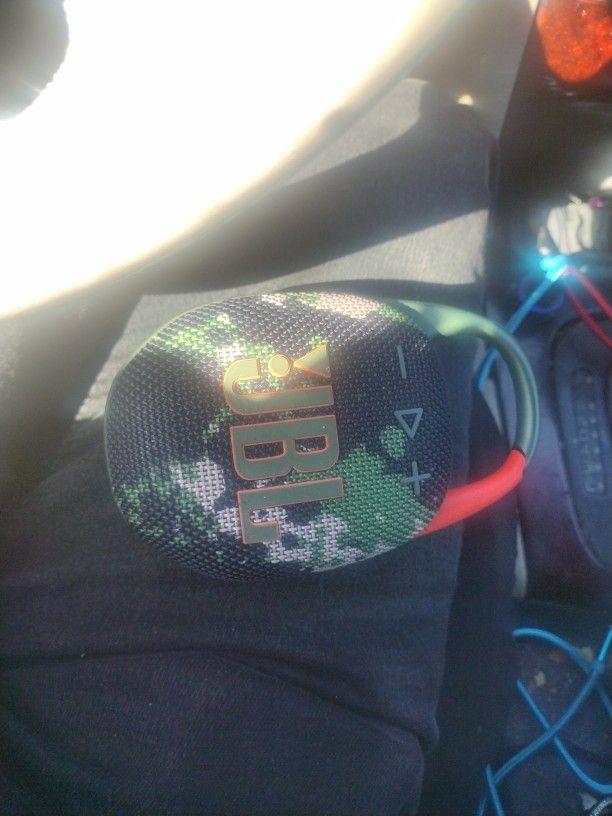 JBL clip5