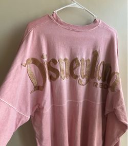 Disneyland women’s LARGE