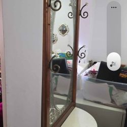 Entry Way Table 
