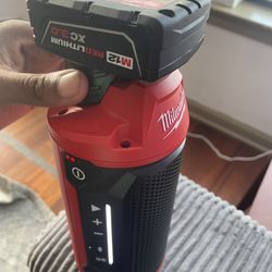 Milwaukee Bluetooth M12 Speaker 