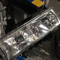 88-2000 Chevy Headlight Parking Corner 