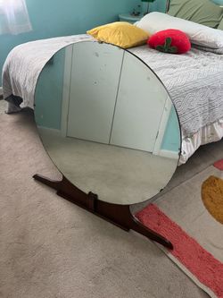 Vintage Art Deco Waterfall Vanity with Round Mirror