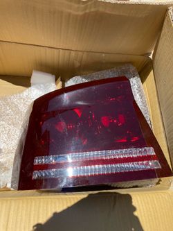 06-08 dodge charger smoked taillights