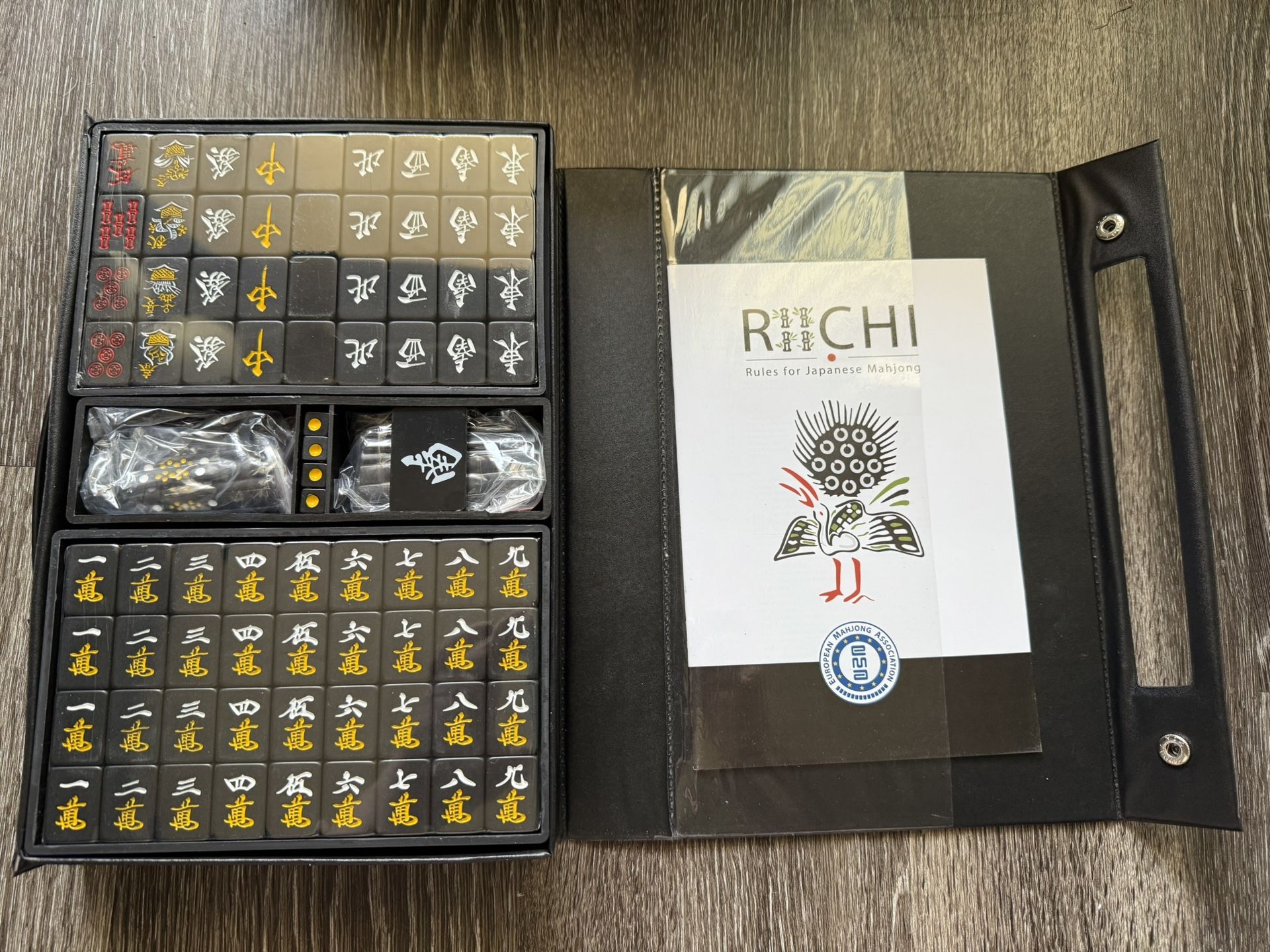 Japanese Riichi Mahjong Set – Brand New – $45