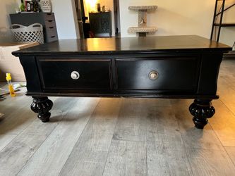 Ashley furniture coffee table