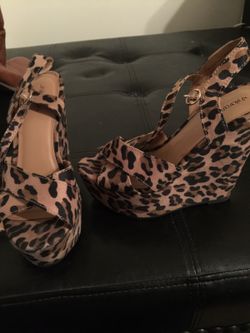 Brand new cheetah wedge