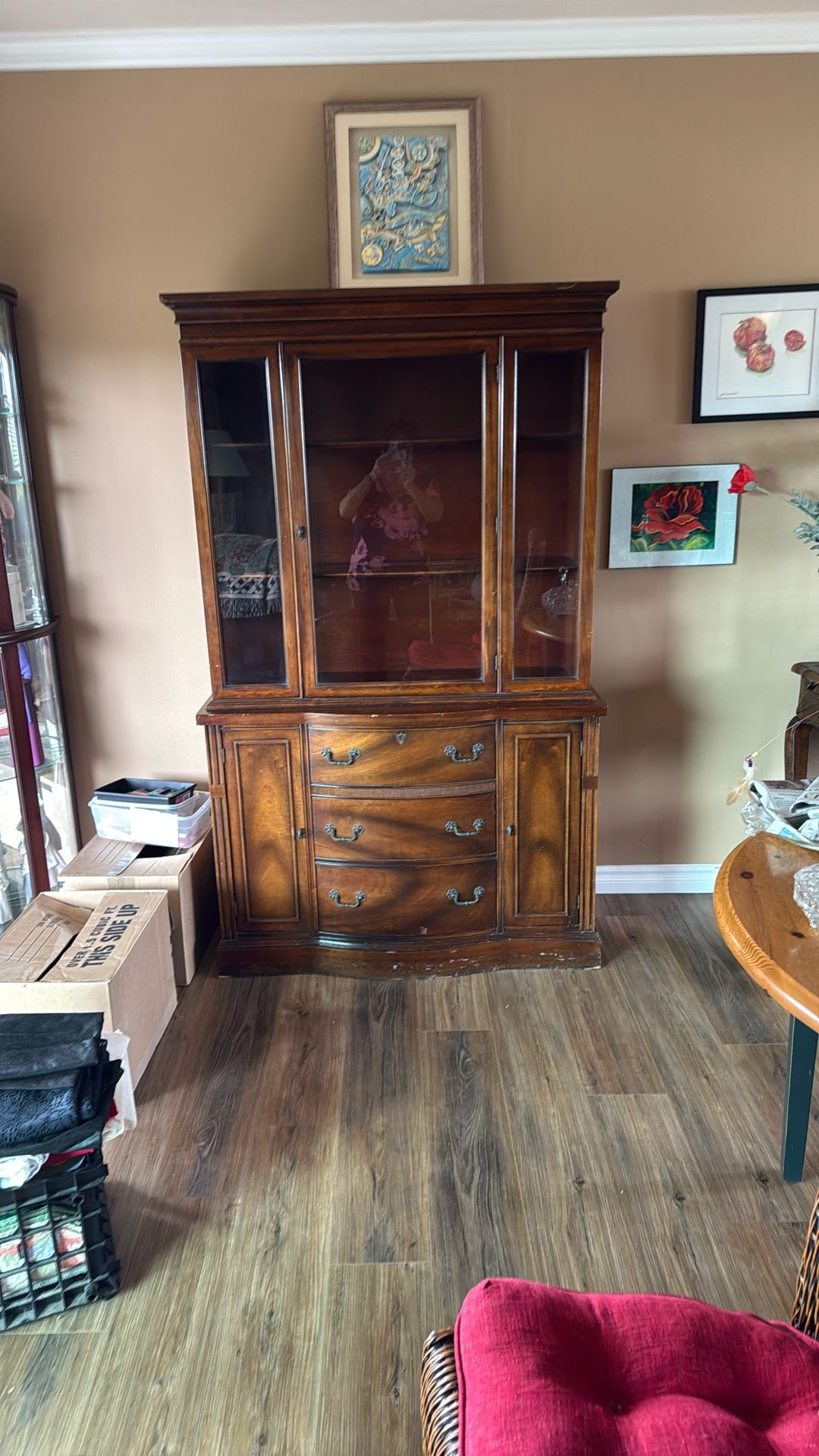 China cabinet